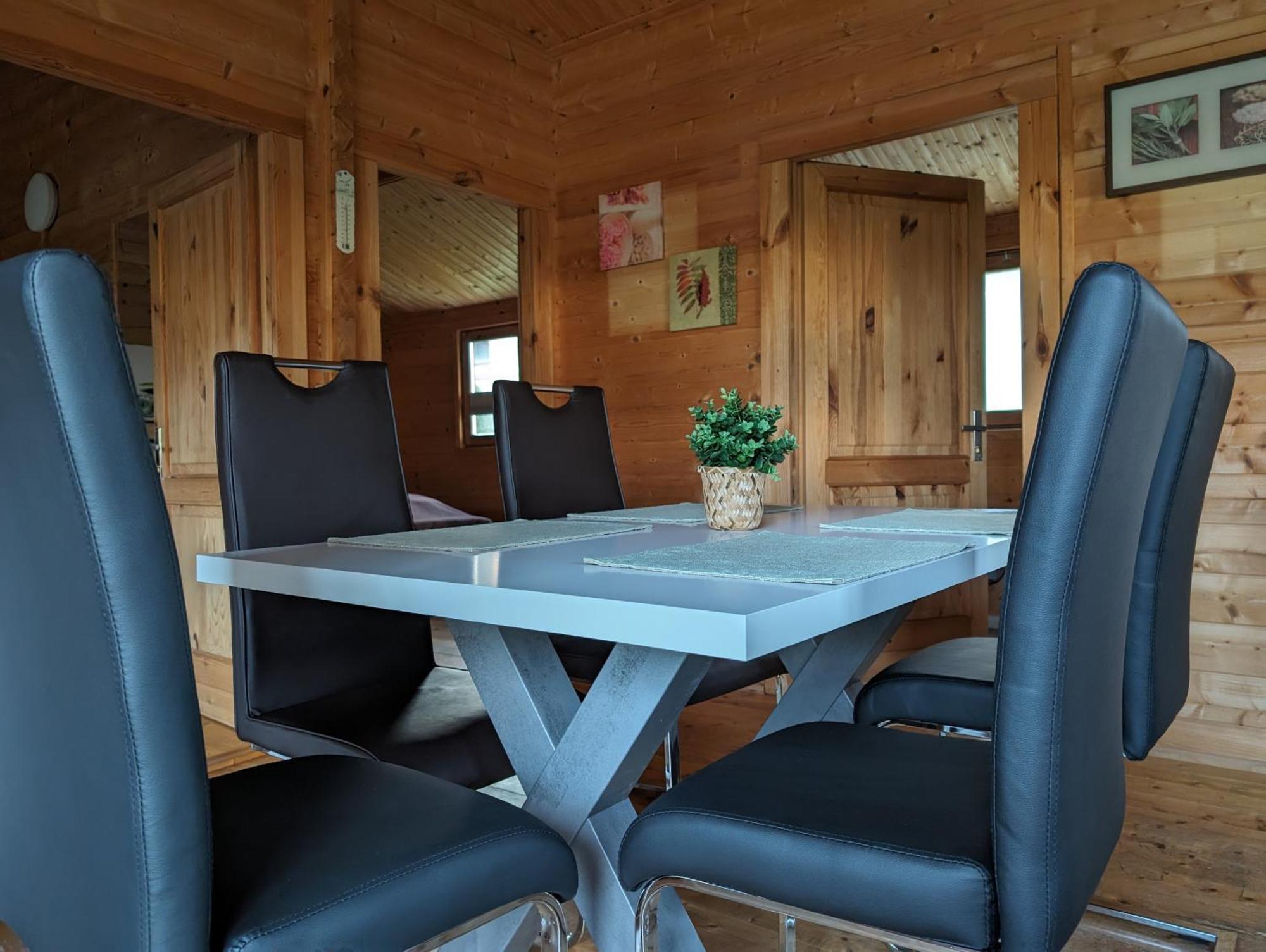 Blockhaeuser An Der Mueritz Ludorf Esterno foto
