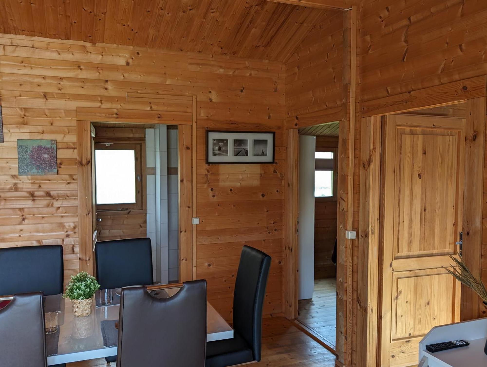 Blockhaeuser An Der Mueritz Ludorf Esterno foto